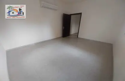 Apartment - 1 Bedroom - 1 Bathroom for rent in Al Naba'ah 8 Building - Al Naba'ah - Al Sharq - Sharjah