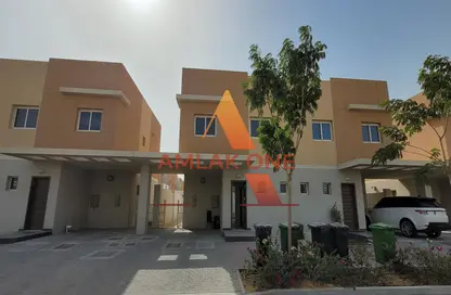 Villa - 2 Bedrooms - 3 Bathrooms for sale in Manazel Al Reef 2 - Al Samha - Abu Dhabi