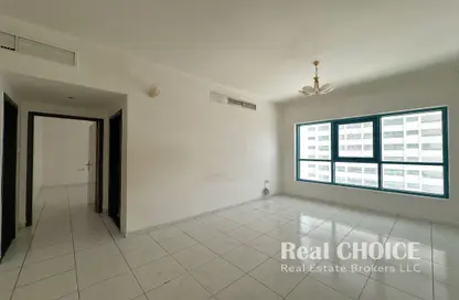 Apartment - 1 Bedroom - 2 Bathrooms for rent in Saeed Tower 1 - Saeed Towers - Sheikh Zayed Road - Dubai