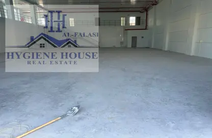 Warehouse - Studio - 1 Bathroom for rent in Umm Al Thuoob - Umm Al Quwain