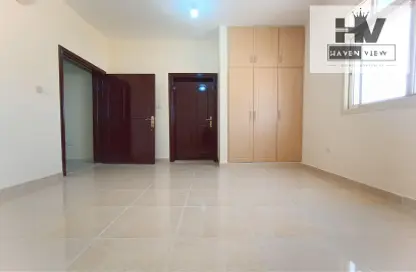 Apartment - 1 Bathroom for rent in Mohammed Villas 24 - Mohamed Bin Zayed City - Abu Dhabi