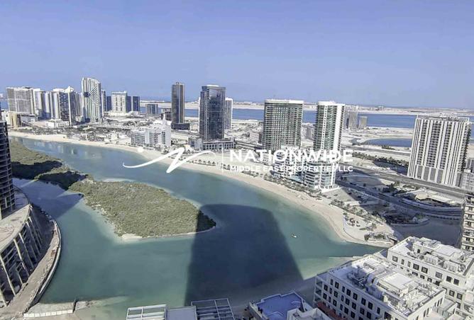 Apartment - 2 Bedrooms - 2 Bathrooms for sale in Sun Tower - Shams Abu Dhabi - Al Reem Island - Abu Dhabi