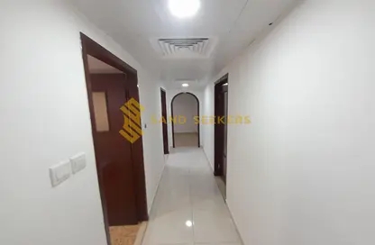 Apartment - 3 Bedrooms - 3 Bathrooms for rent in Al Danah - Abu Dhabi