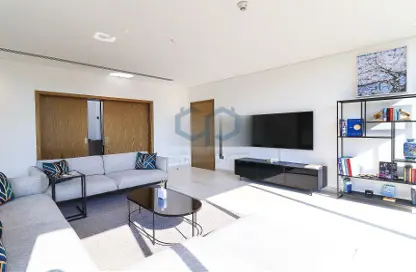 Villa - 5 Bedrooms - 7 Bathrooms for sale in West Yas - Yas Island - Abu Dhabi