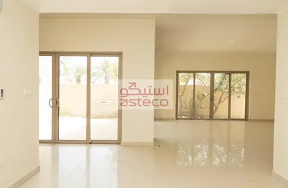 Townhouse - 3 Bedrooms - 3 Bathrooms for rent in Yasmin Community - Al Raha Gardens - Abu Dhabi