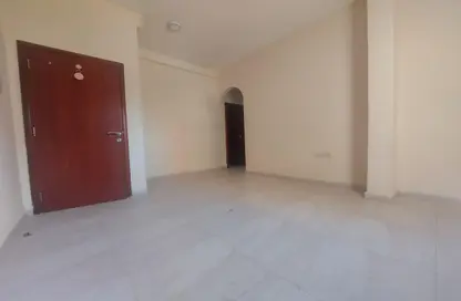 Apartment - 1 Bedroom - 1 Bathroom for rent in Muwailih Building - Muwaileh - Sharjah