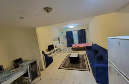 Apartment - 1 Bathroom for rent in Ajman One Tower 1 - Ajman One - Ajman Downtown - Ajman