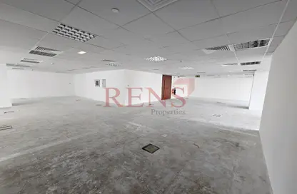 Office Space - Studio - 1 Bathroom for rent in Maze Tower - Sheikh Zayed Road - Dubai