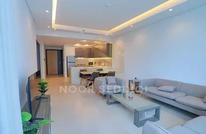 Apartment - 2 Bedrooms - 3 Bathrooms for sale in Diamond Building - Jumeirah Garden City - Al Satwa - Dubai