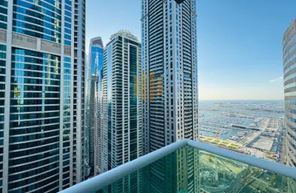 Apartment - 1 Bedroom - 2 Bathrooms for sale in Marina Pinnacle - Dubai Marina - Dubai