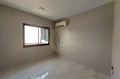 Apartment - 3 Bedrooms - 2 Bathrooms for rent in Hai Al Murabbaa - Central District - Al Ain