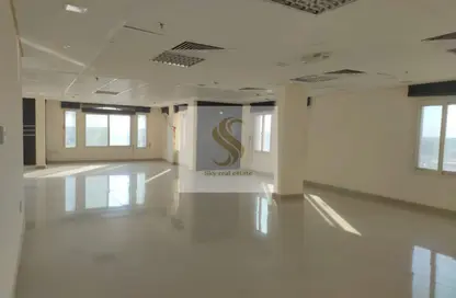 Empty Room image for: Full Floor - Studio - 4 Bathrooms for rent in Sheikh Muhammad Bin Salem Road - Ras Al Khaimah, Image 1