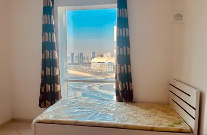 Apartment - 2 Bedrooms - 3 Bathrooms for rent in Hub Canal 2 - Hub-Golf Towers - Dubai Sports City - Dubai