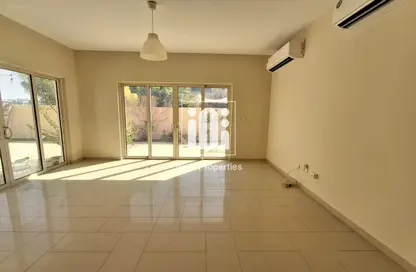 Townhouse - 4 Bedrooms - 5 Bathrooms for rent in Qattouf Community - Al Raha Gardens - Abu Dhabi