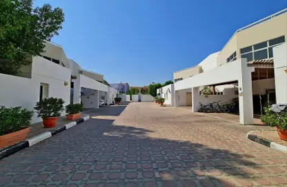 Villa - 5 Bedrooms - 5 Bathrooms for rent in Jumeirah 3 Villas - Jumeirah 3 - Jumeirah - Dubai