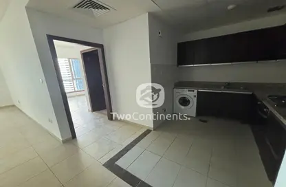 Apartment - 1 Bedroom - 2 Bathrooms for sale in Marina Heights - Dubai Marina - Dubai