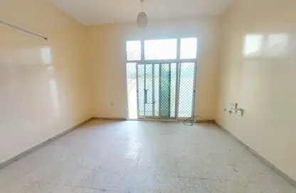 Apartment - 3 Bedrooms - 4 Bathrooms for rent in Al Sarooj - Al Ain