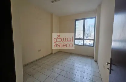 Office Space - Studio - 1 Bathroom for rent in Al Qasimia - Sharjah