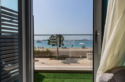 Apartment - 3 Bedrooms - 4 Bathrooms for sale in Beach Isle - EMAAR Beachfront - Dubai Harbour - Dubai