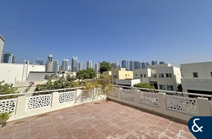 Villa - 4 Bedrooms - 5 Bathrooms for sale in Meadows 2 - Meadows - Dubai