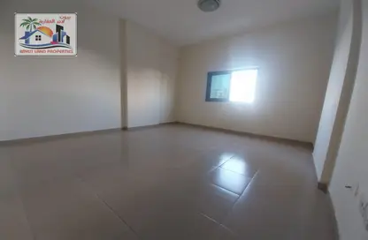 Apartment - 2 Bedrooms - 2 Bathrooms for rent in Al Mamzar - Al Mamzar - Sharjah - Sharjah