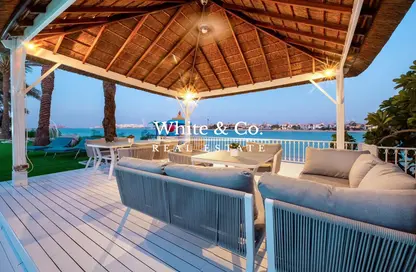 Villa - 5 Bedrooms - 7 Bathrooms for rent in Signature Villas Frond A - Signature Villas - Palm Jumeirah - Dubai