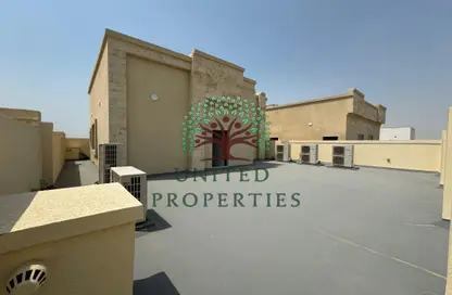 Villa - 6 Bedrooms for rent in Hoshi - Al Badie - Sharjah