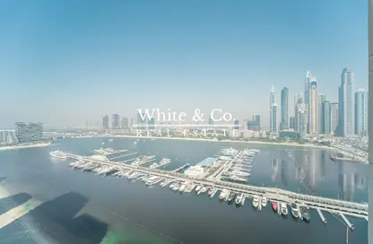 Apartment - 2 Bedrooms - 2 Bathrooms for sale in Marina Vista - EMAAR Beachfront - Dubai Harbour - Dubai