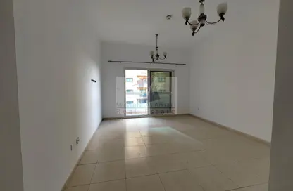 Apartment - 1 Bedroom - 2 Bathrooms for rent in Axis Residence 6 - Axis Residence - Dubai Silicon Oasis - Dubai