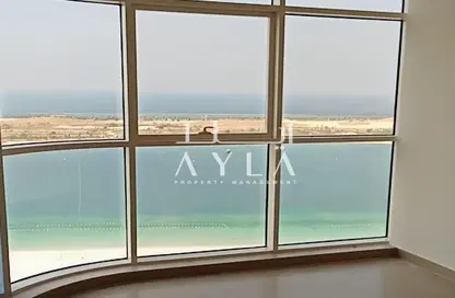 Apartment - 5 Bedrooms - 6 Bathrooms for rent in Wave tower - Corniche Road - Abu Dhabi