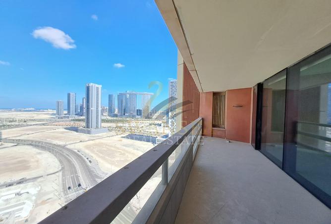 Apartment for Rent in Marafid Tower: Magnificent View | Huge Balcony ...