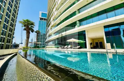 Apartment - 2 Bedrooms - 3 Bathrooms for sale in Bay's Edge - Business Bay - Dubai