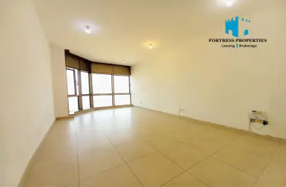 Apartment - 3 Bedrooms - 3 Bathrooms for rent in Al Ghaith Tower - Hamdan Street - Abu Dhabi