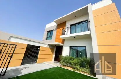 Villa - 5 Bedrooms - 4 Bathrooms for sale in Emirates City - Ajman