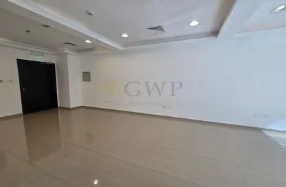 Office Space - Studio - 2 Bathrooms for rent in Tamani Art Tower - Business Bay - Dubai