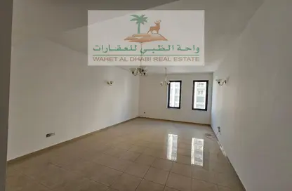 Apartment - 2 Bedrooms - 2 Bathrooms for rent in Sarh Al Emarat Tower - Al Majaz 3 - Al Majaz - Sharjah