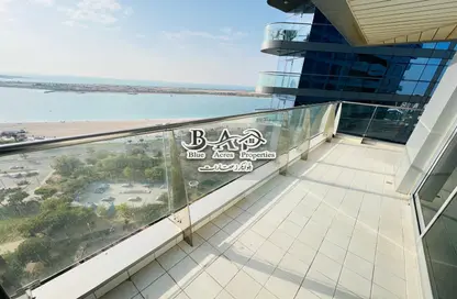 Apartment - 4 Bedrooms - 5 Bathrooms for rent in Baynuna Tower 2 - Corniche Road - Abu Dhabi