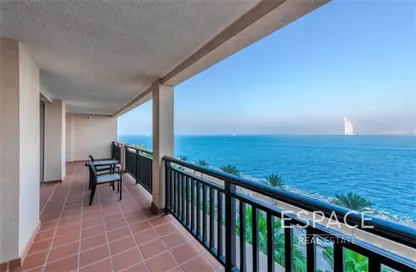 Apartment - 2 Bedrooms - 3 Bathrooms for sale in Royal Amwaj Residence South - The Royal Amwaj - Palm Jumeirah - Dubai