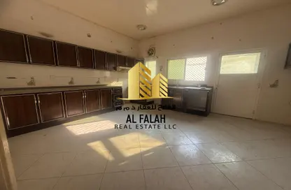 Villa - 4 Bedrooms - 5 Bathrooms for rent in Sharqan - Al Heerah - Sharjah