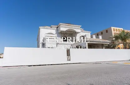 Villa - 6 Bedrooms - 7 Bathrooms for sale in Garden Homes Frond N - Garden Homes - Palm Jumeirah - Dubai