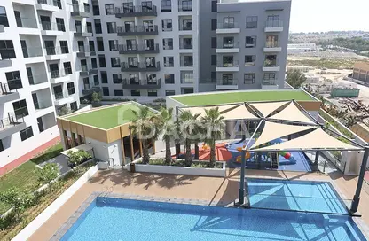 Apartment - 2 Bedrooms - 3 Bathrooms for sale in Zazen Gardens - Al Furjan - Dubai