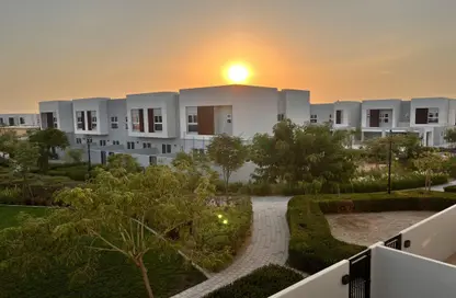 Townhouse - 3 Bedrooms - 4 Bathrooms for sale in Amaranta 3 - Villanova - Dubai Land - Dubai