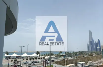 Apartment - 3 Bedrooms - 4 Bathrooms for rent in Corniche Road - Abu Dhabi