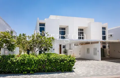Villa - 4 Bedrooms - 5 Bathrooms for rent in Arabella Townhouses 1 - Arabella Townhouses - Mudon - Dubai