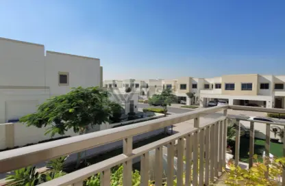 Townhouse - 3 Bedrooms - 3 Bathrooms for rent in Noor Townhouses - Town Square - Dubai