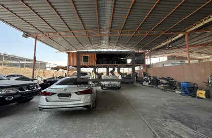 Warehouse - Studio for rent in Industrial Area 4 - Sharjah Industrial Area - Sharjah