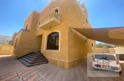 Villa - 5 Bedrooms - 7 Bathrooms for rent in Shakhbout City - Abu Dhabi