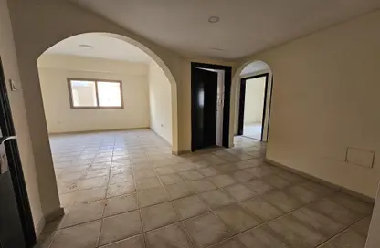 Apartment - 2 Bedrooms - 2 Bathrooms for rent in Abu shagara - Sharjah