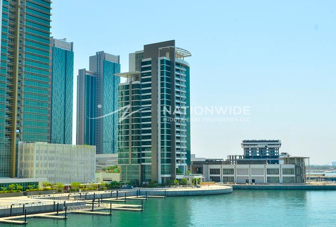 Apartment - 2 Bedrooms - 3 Bathrooms for sale in RAK Tower - Marina Square - Al Reem Island - Abu Dhabi