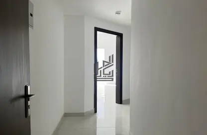 Apartment - 1 Bedroom - 1 Bathroom for rent in New Al Taawun Road - Al Taawun - Sharjah